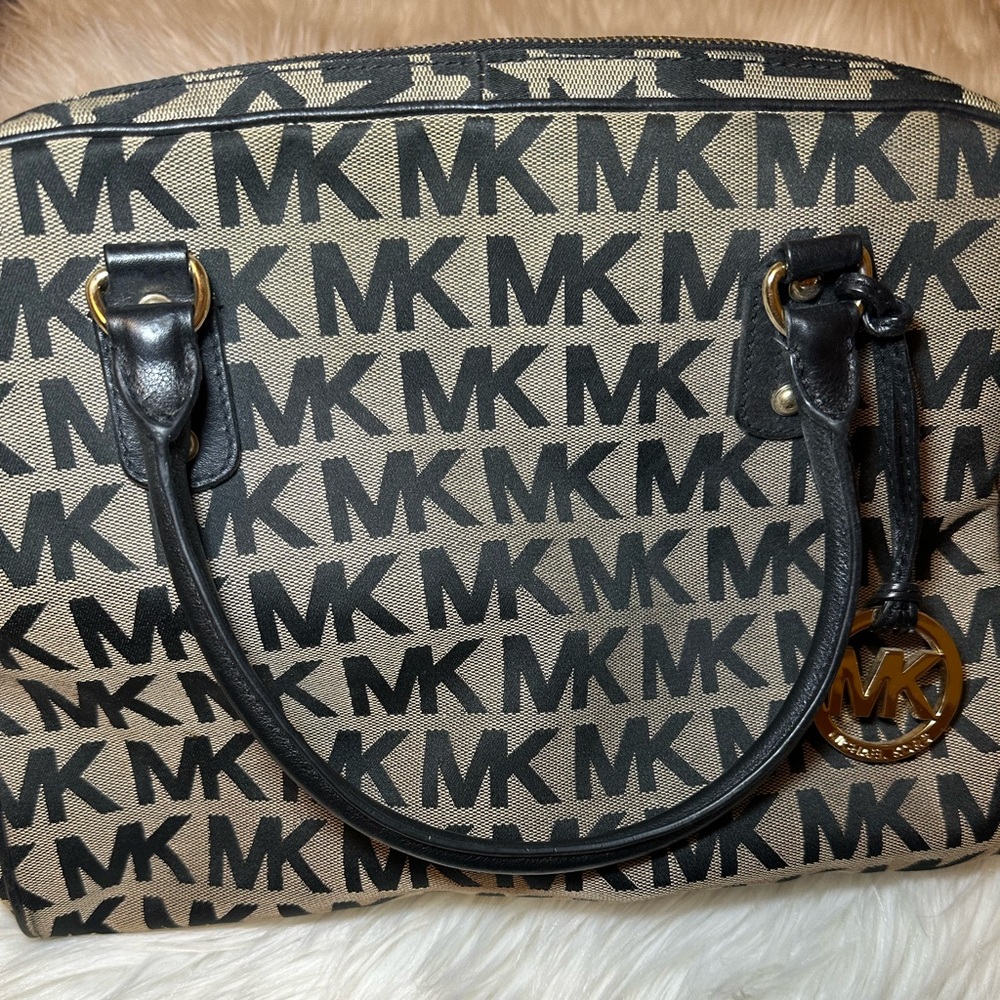 michael kors canvas shoes